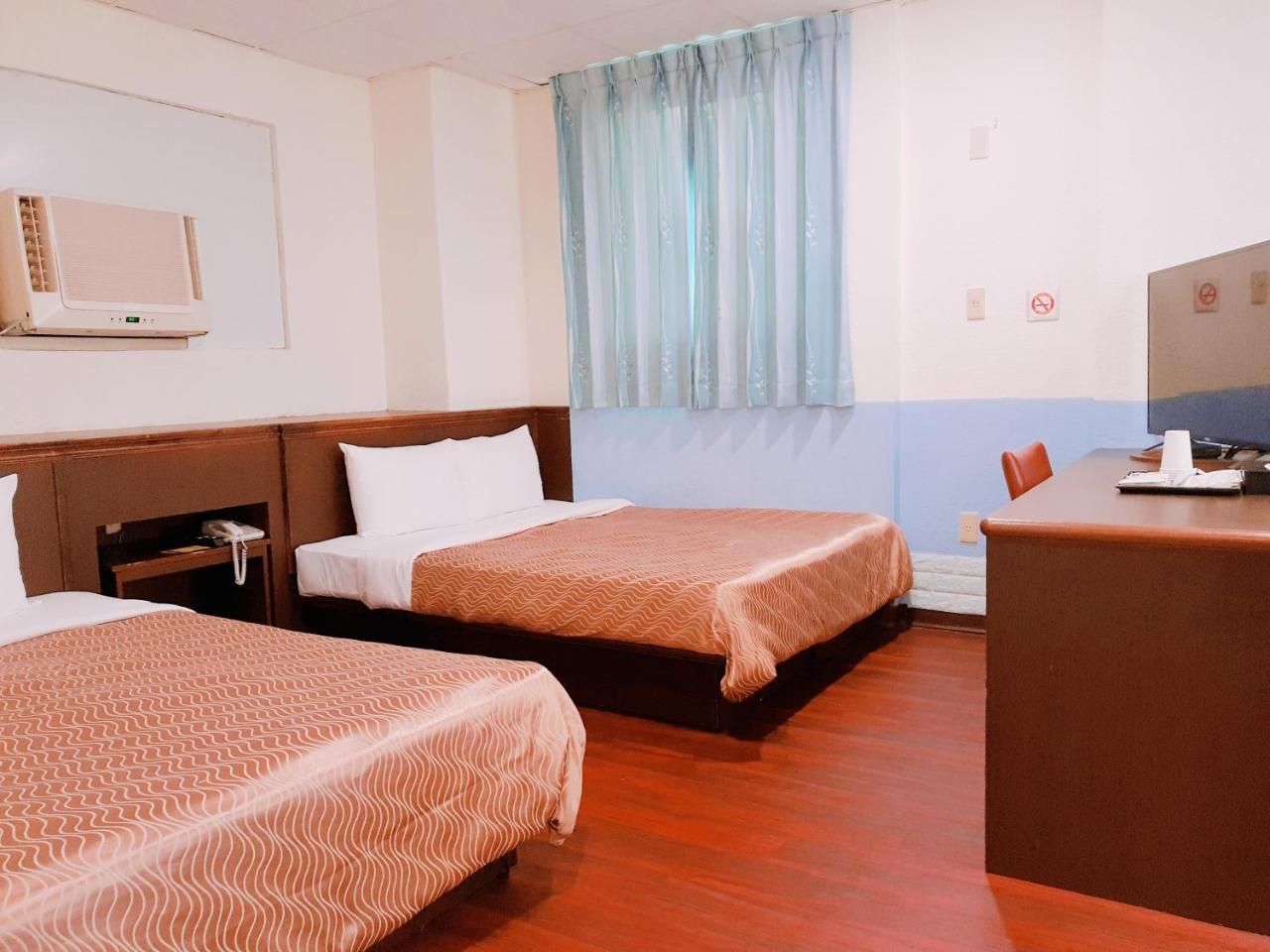 Blue Ocean Hotel 카오슝 외부 사진
